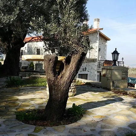 Hellenika & Restoran Yenifoca