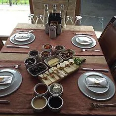 Hellenika & Restoran