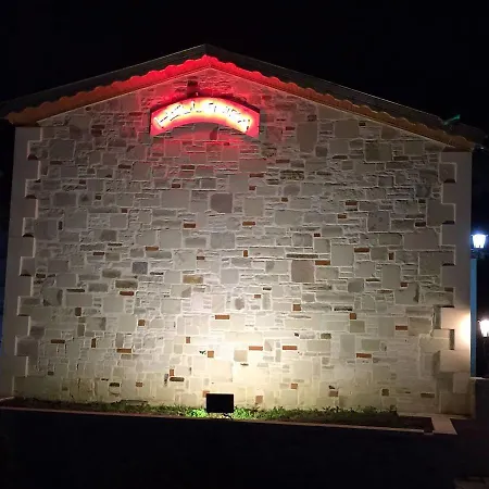 Hellenika & Restoran Yenifoca