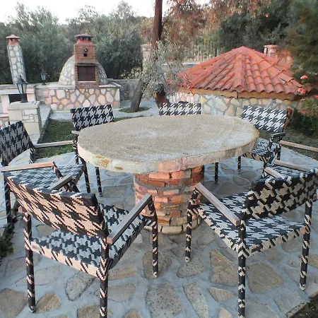 Hotel Hellenika & Restoran Yenifoca